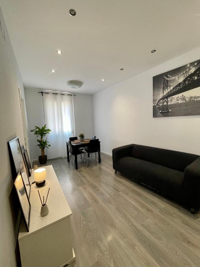 Guesthouse Барселона Екстериор снимка